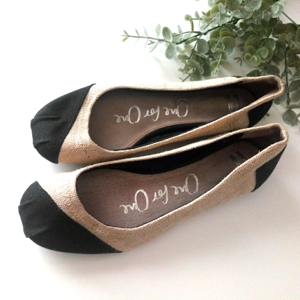 Toms new flats women size 6